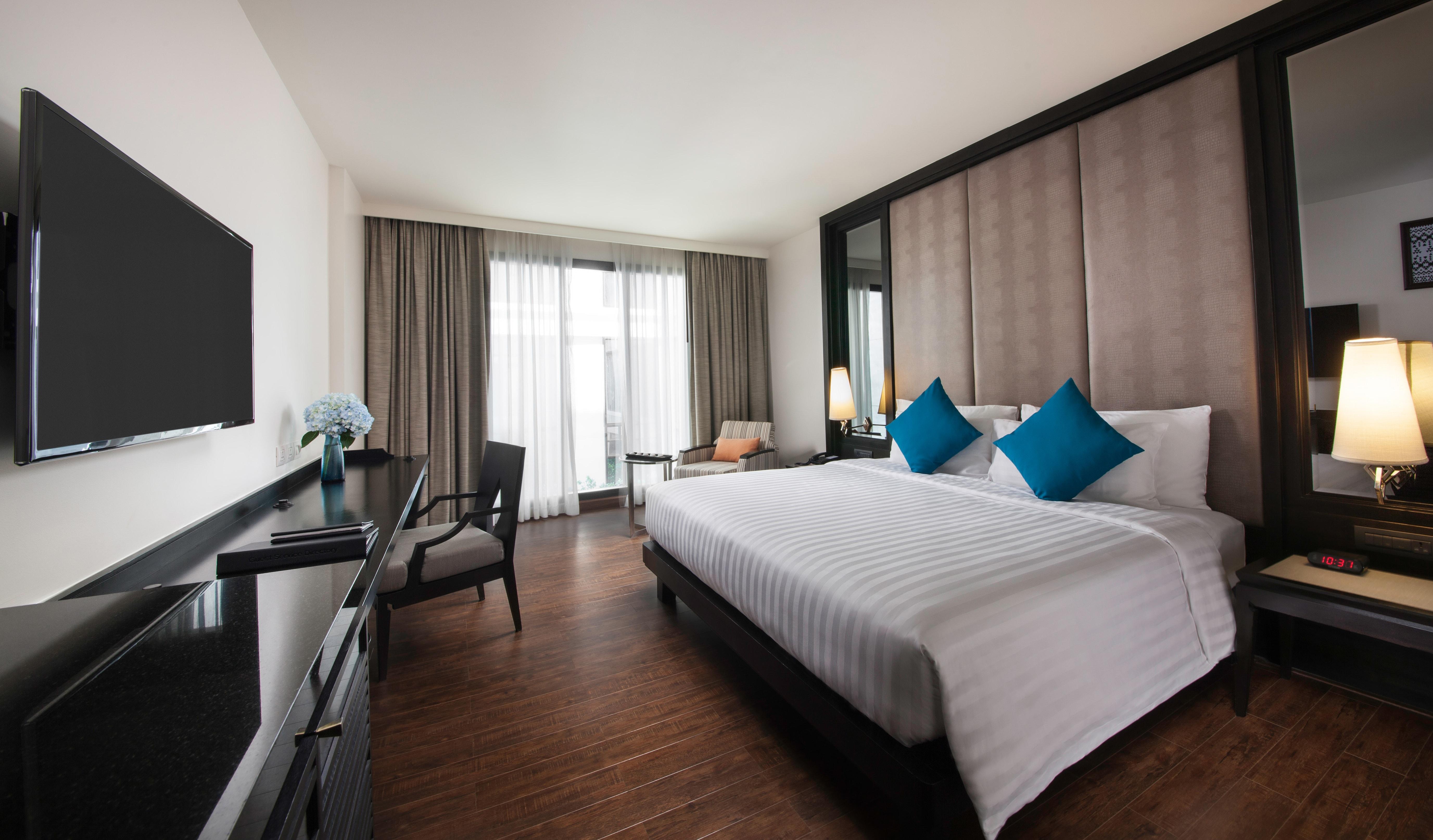 Moevenpick Hotel Sukhumvit 15 Banguecoque Exterior foto Deluxe Room