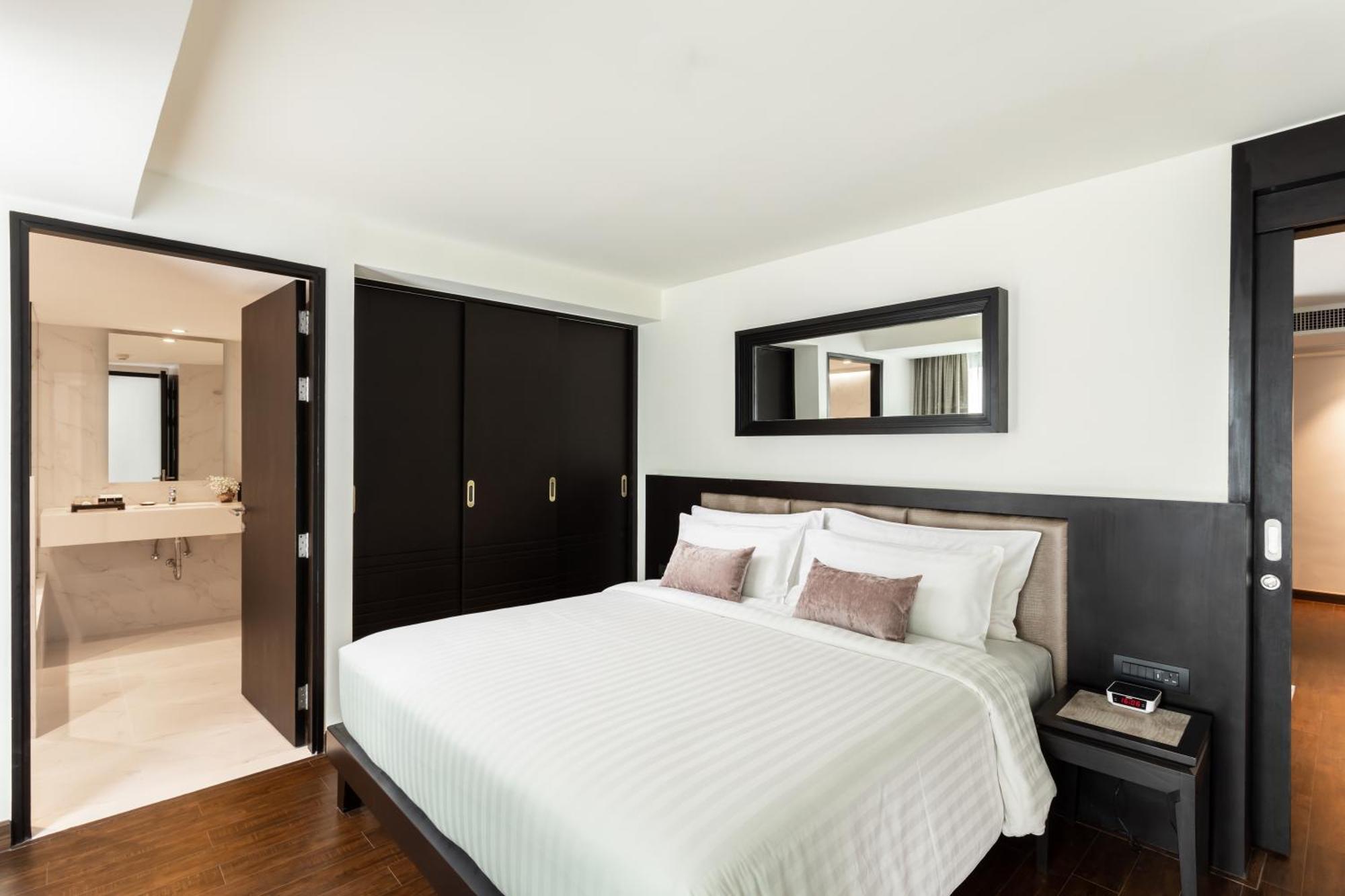 Moevenpick Hotel Sukhumvit 15 Banguecoque Exterior foto